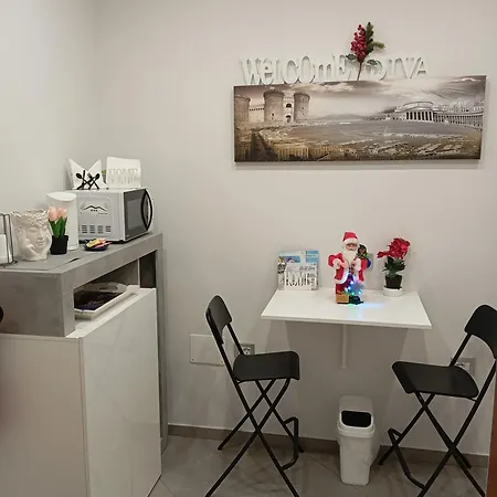 Bn'b Diva 3* Nápoles